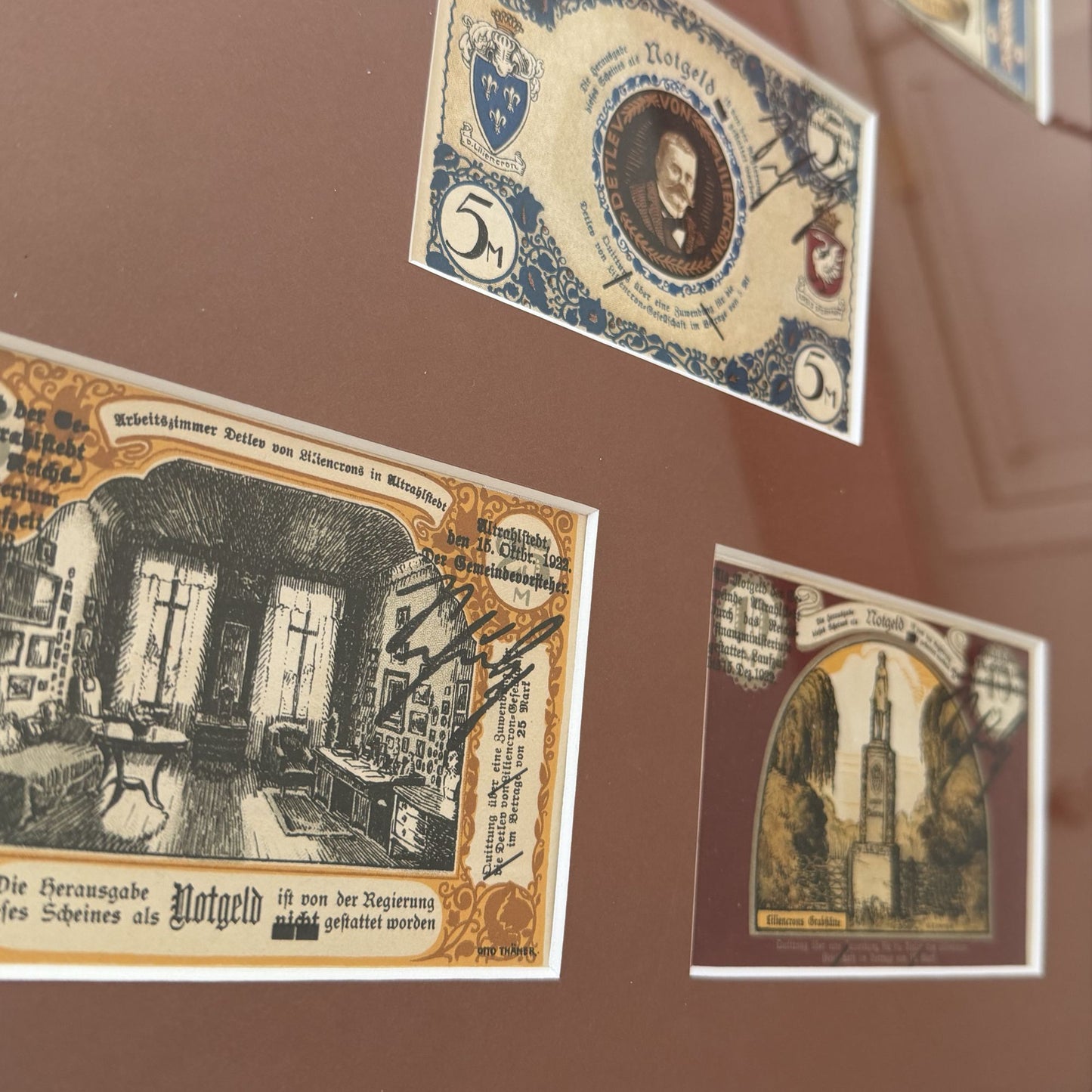 Expert Custom Framing for Stocks, Bonds and Paper Money